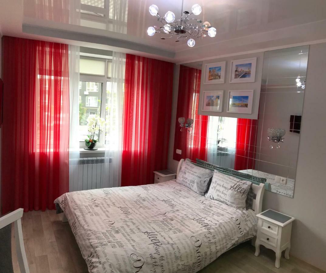 Apartment Studio Paris 51 Irpin Bagian luar foto